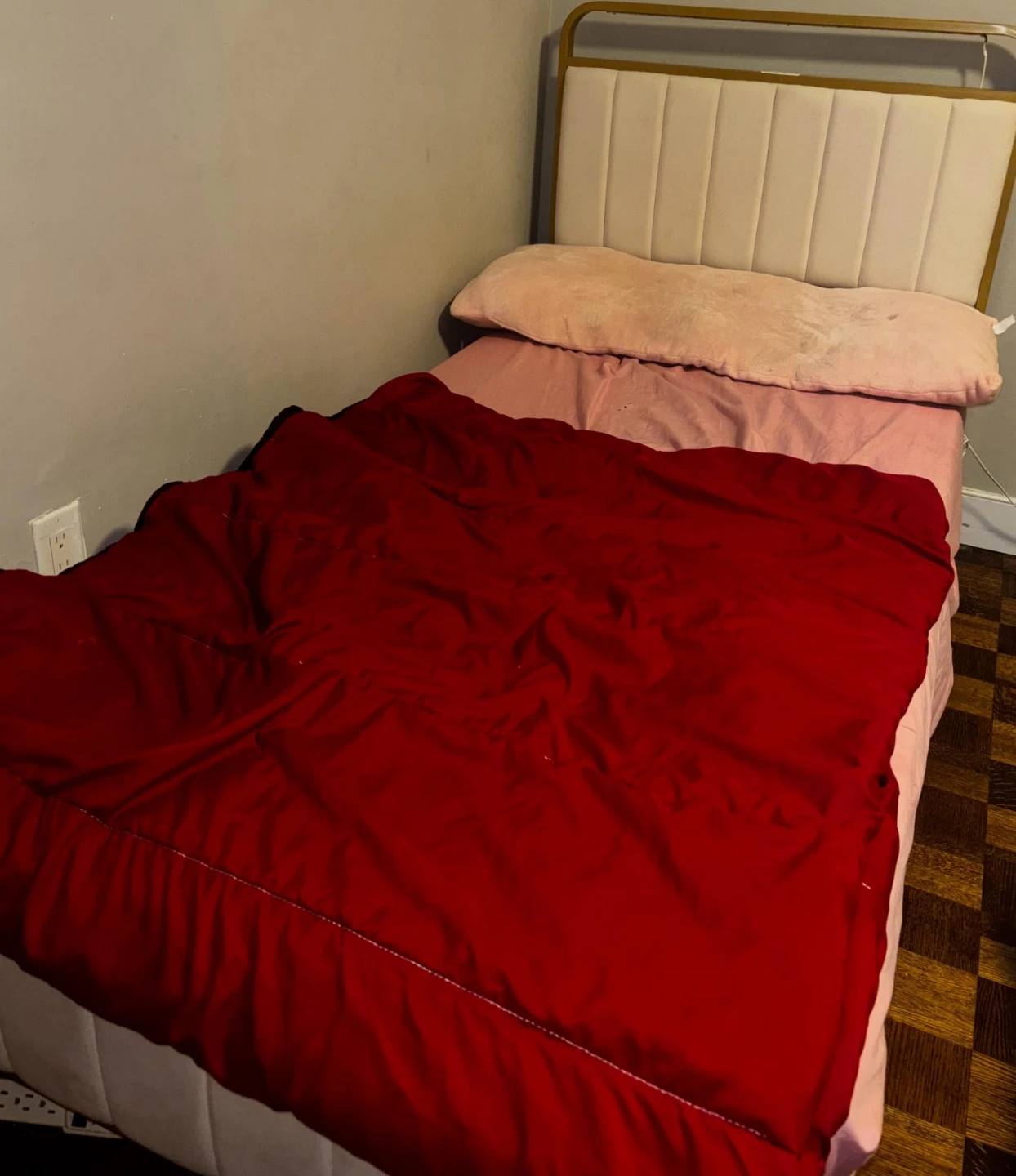 2 Twin beds for sale