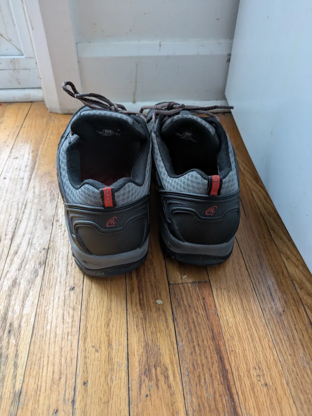 Cloudveil Men's Hiking Shoes - Size 10 image indicator(3)