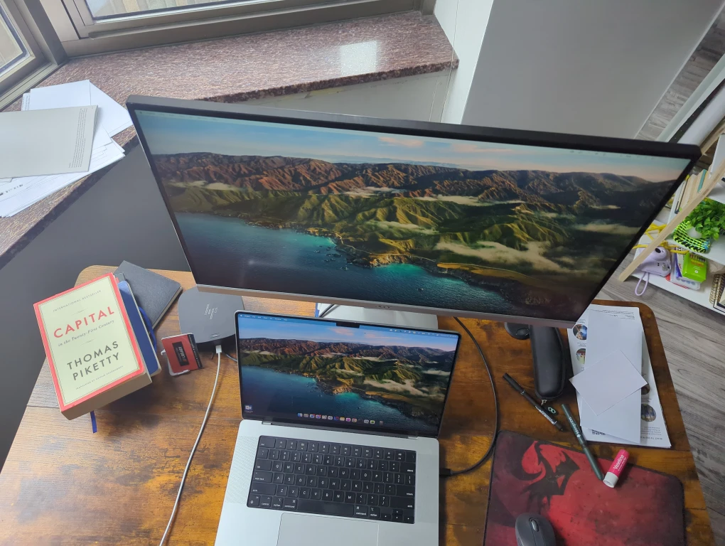 Adjustable Standing Desk