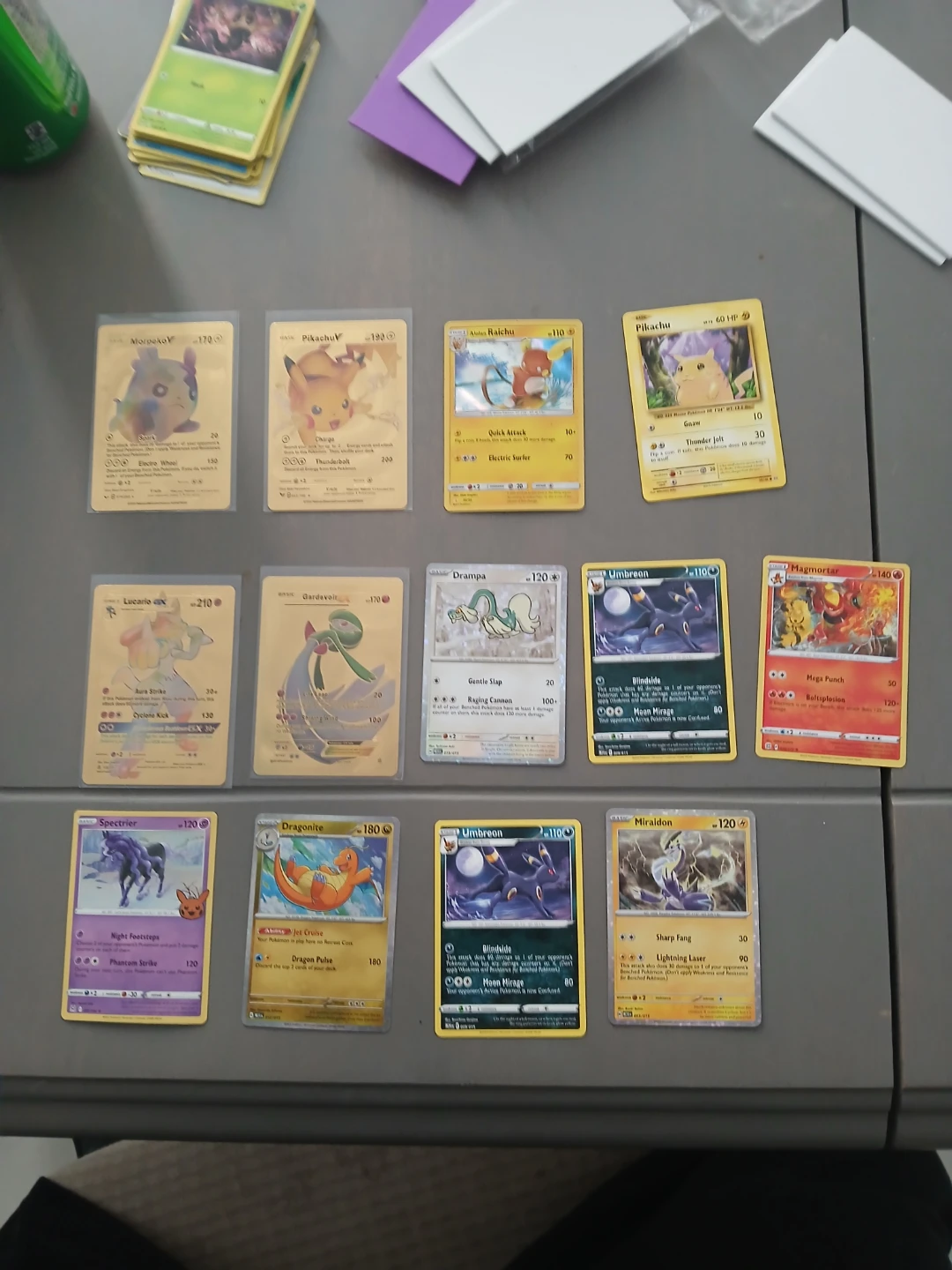 Mixed Lot of Pokemon Trading Cards