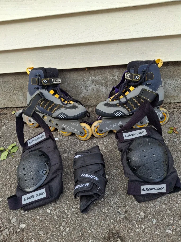 Ladies size 7.5 Rollerblade Ultra Inline Skates with Pads