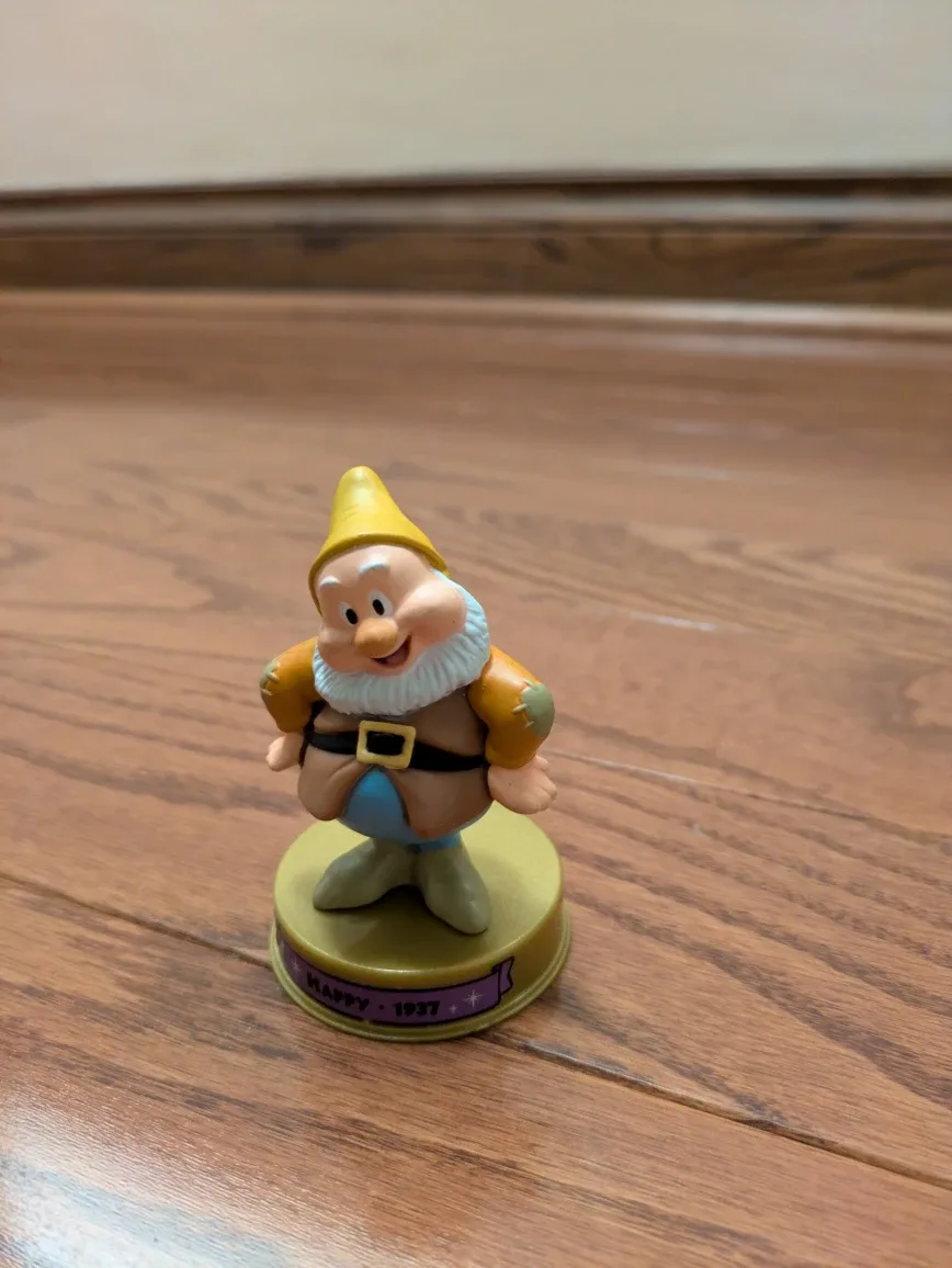 Disney Happy Figurine - Seven Dwarfs #cleanout