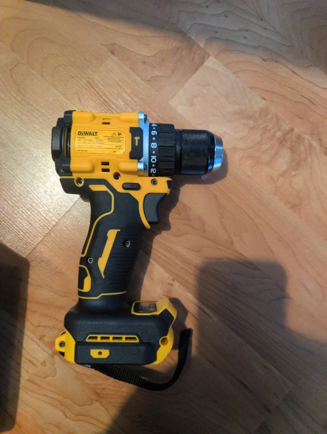 DeWalt DCD805 Brushless Tight Shock Drill - photo 3