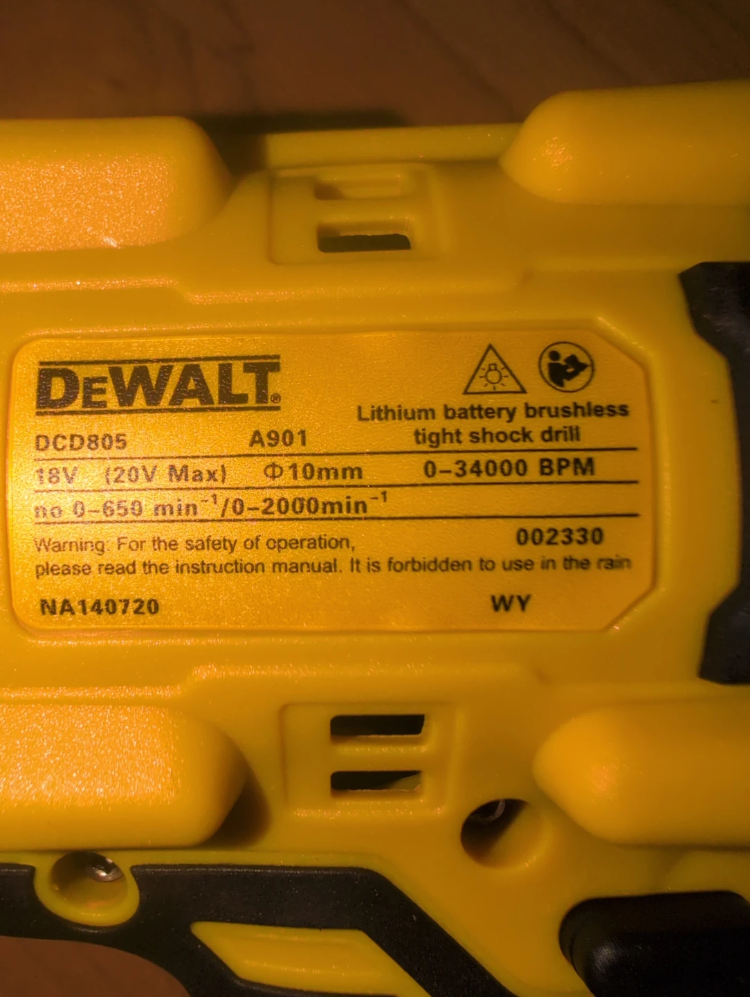 DeWalt DCD805 Brushless Tight Shock Drill - photo 5
