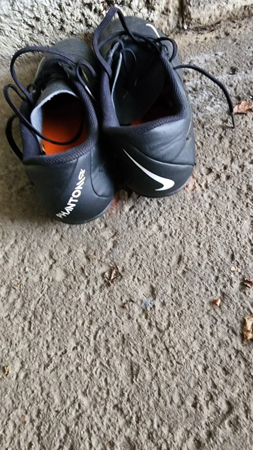 Nike Phantom GT Soccer Cleats - photo 2