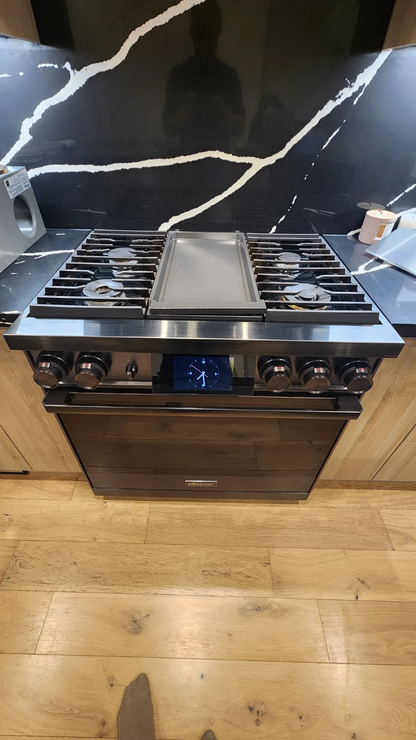 Dacor 36" Graphite Stainless Steel Natural Gas Range