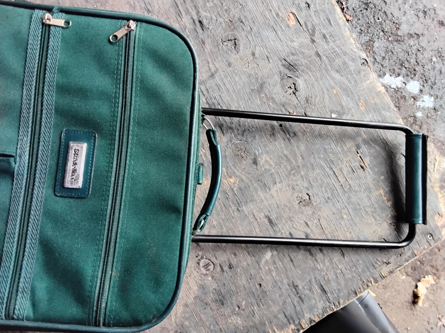 🎉(VINTAGE) Stradellina Trolley Suitcase (Likely Early 1980s)