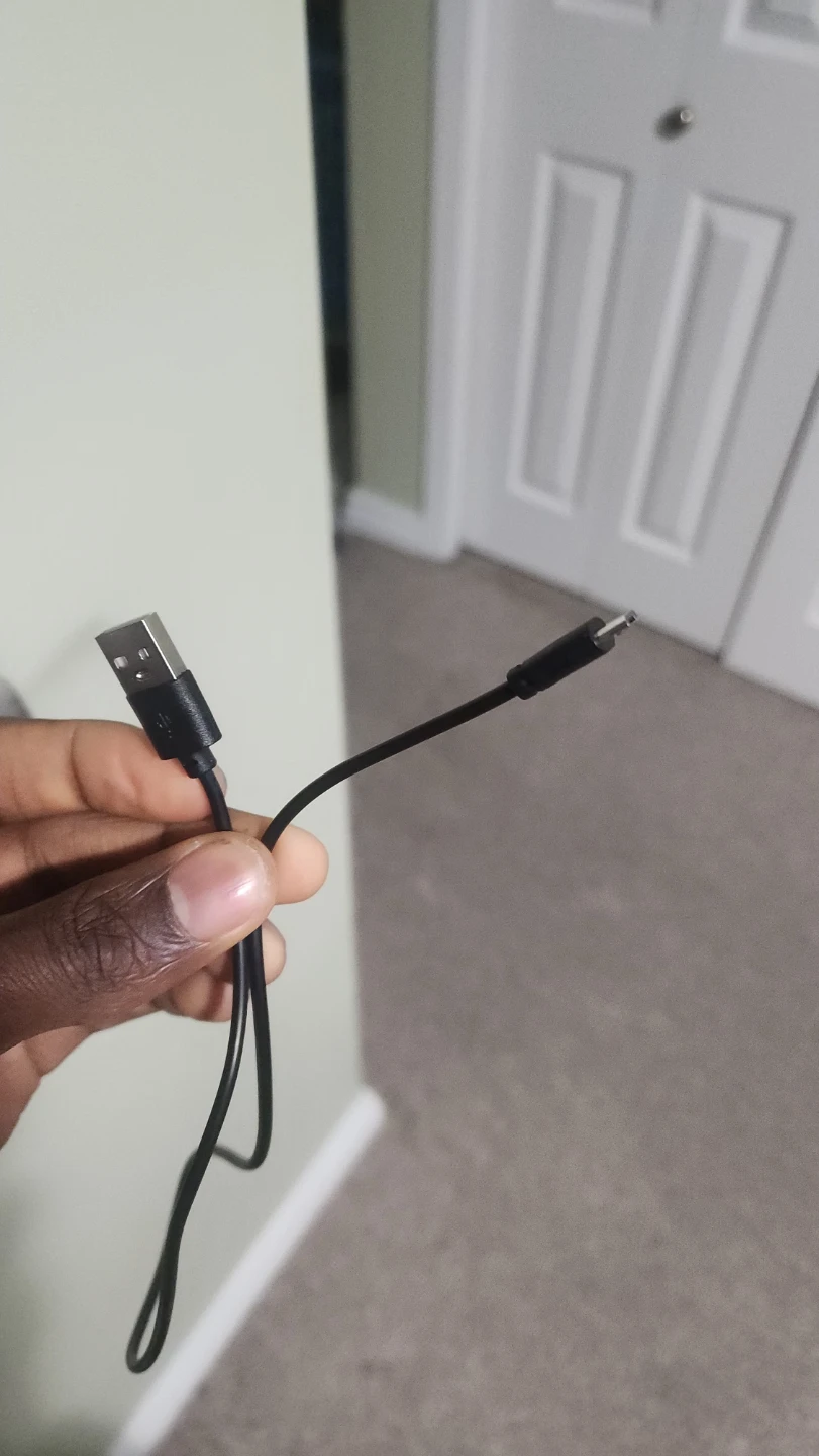 Black Power Bank with USB Cables - photo 4