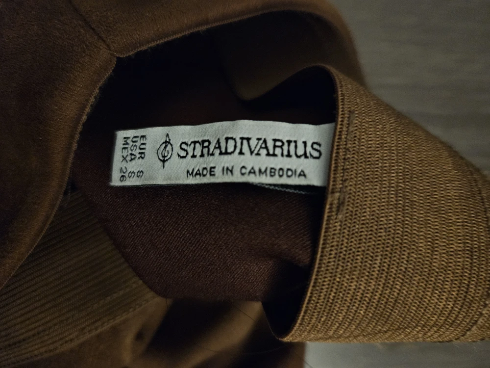 Stradivarius Brown Suede Mini Skirt - Size S - photo 3