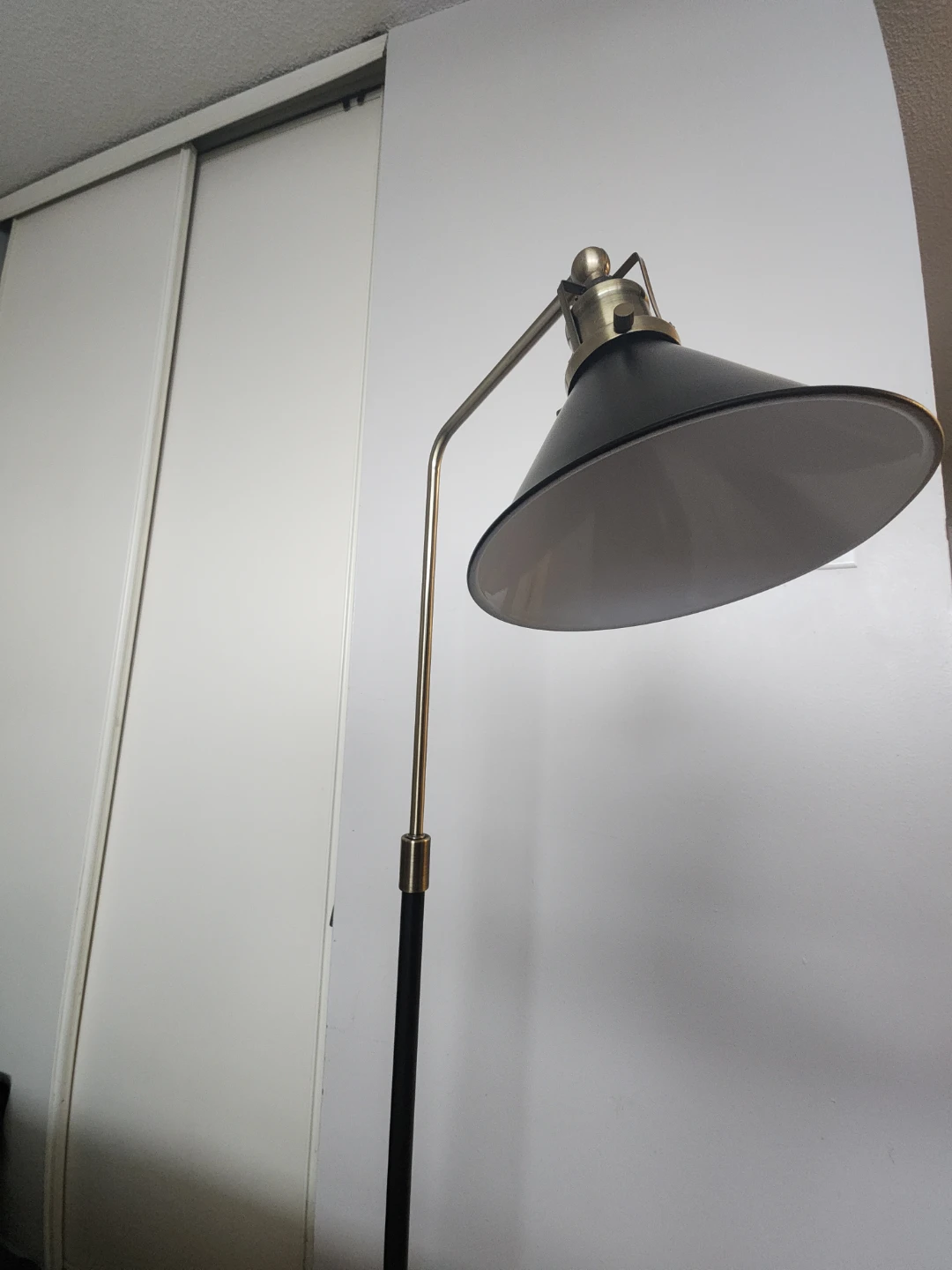 Black & Brass Finish Floor Lamp - photo 3