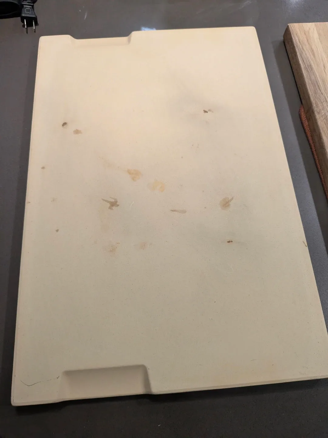 ROCKSHEAT 20" x 13.5" x 0.6" Pizza Stone - New in Box! image indicator(6)