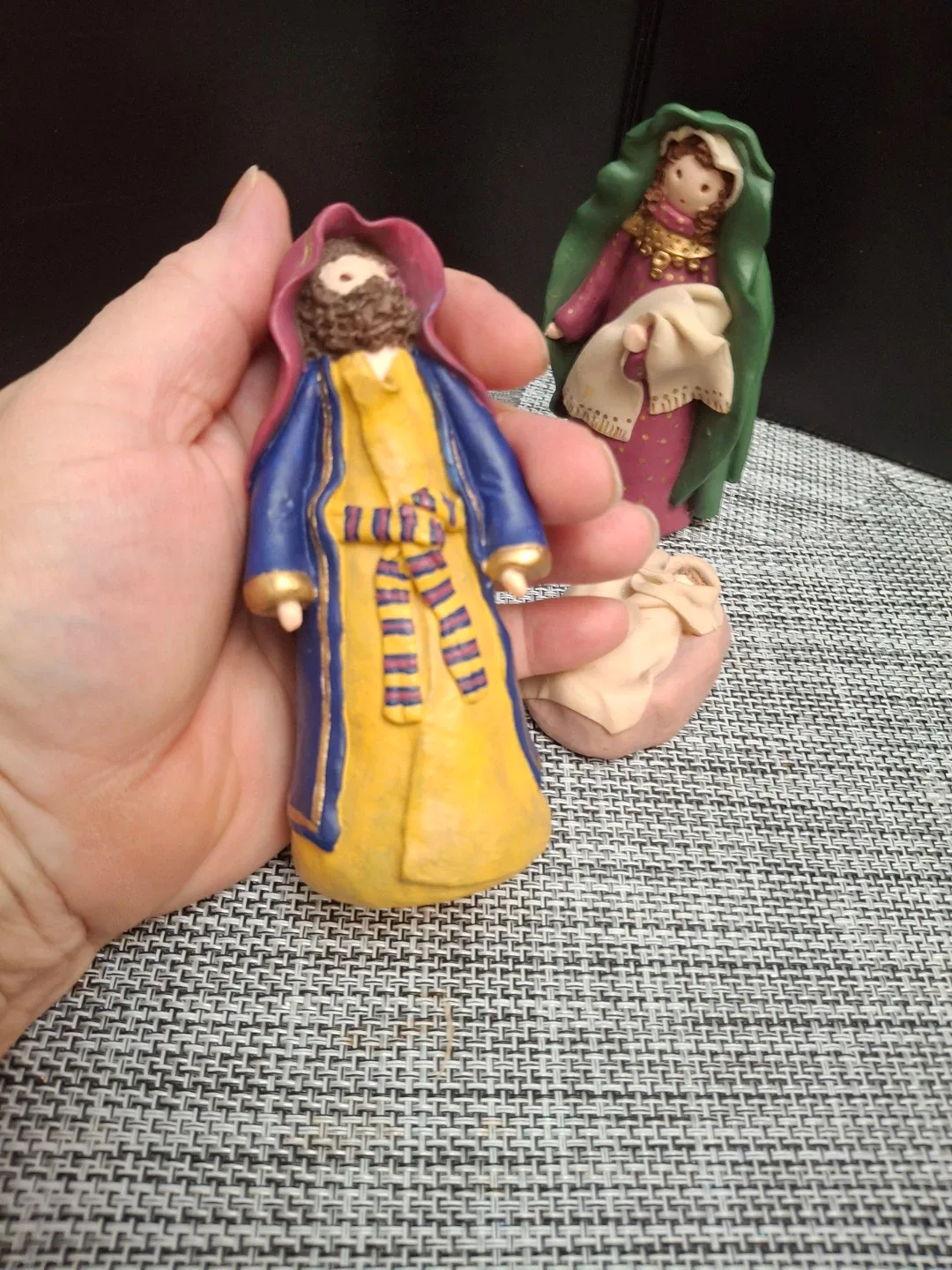 Nativity Set Figures image indicator(5)