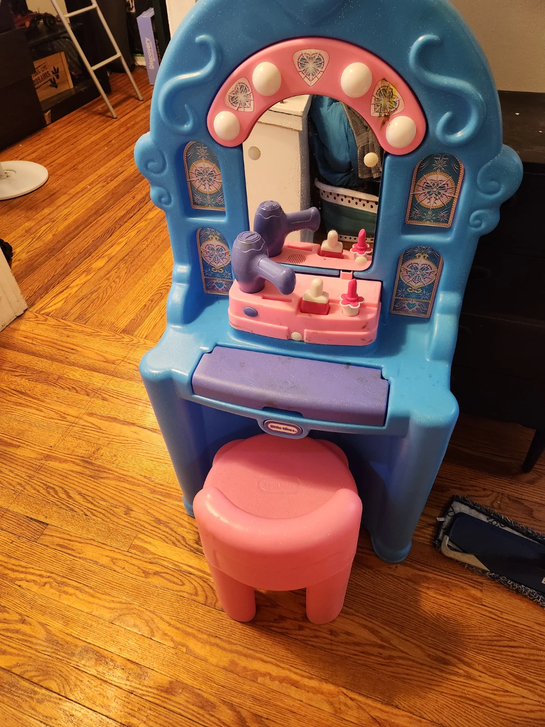 Little Tikes Princess Vanity with Stool