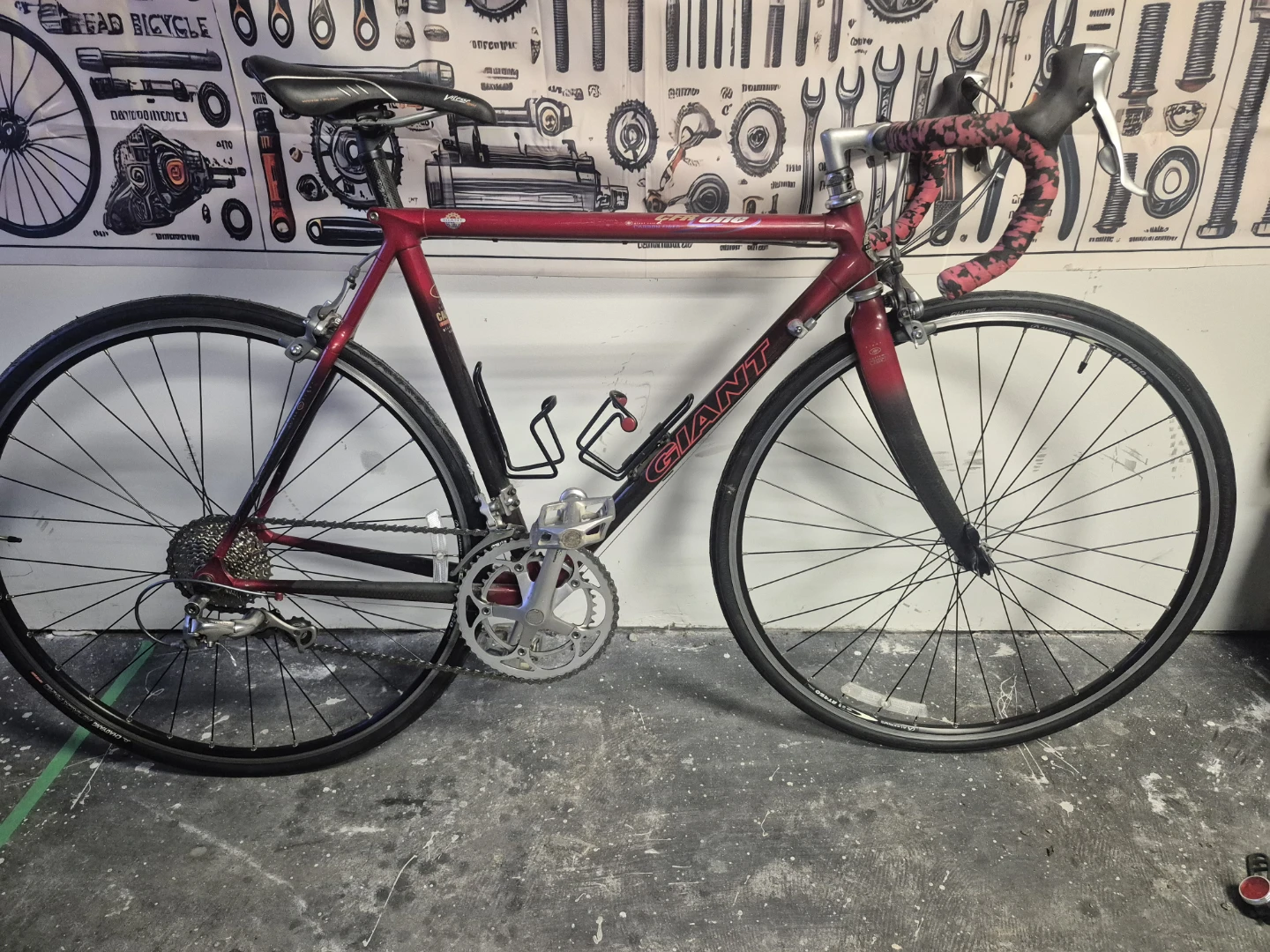 Giant Cadex CFR 1 Carbon Road Bike