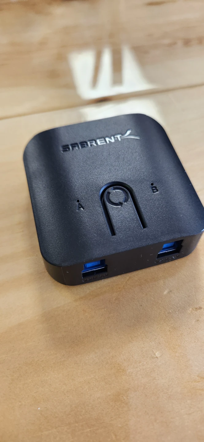 Sabrent USB Switch