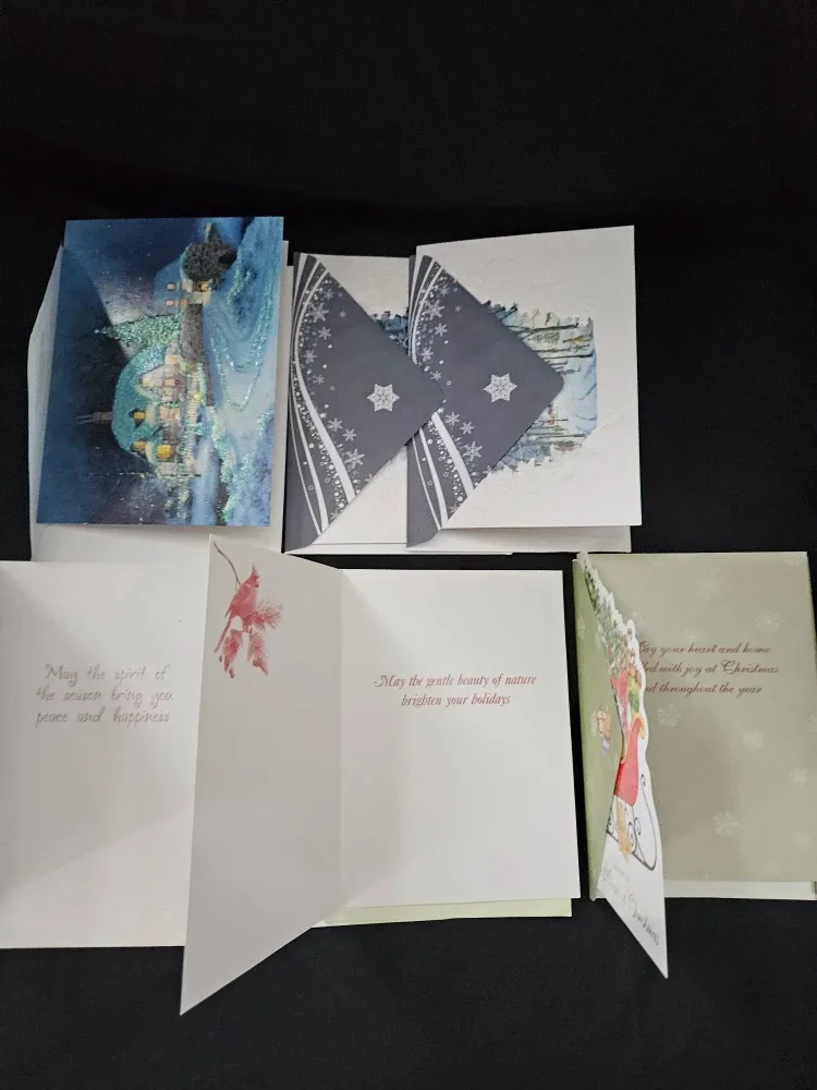 Free Christmas Cards - set of 7 image indicator(2)