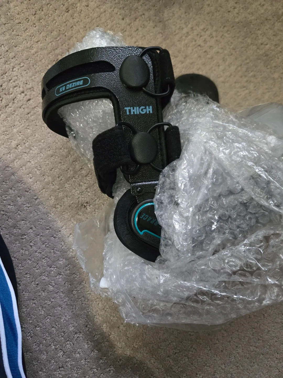 K6 Dezire Knee Brace, Size S13 image indicator(3)