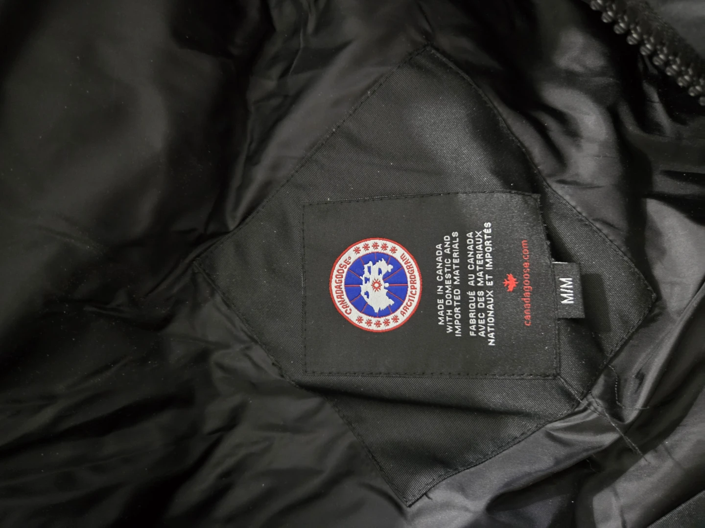 Canada Goose Parka - Size M/M - photo 3