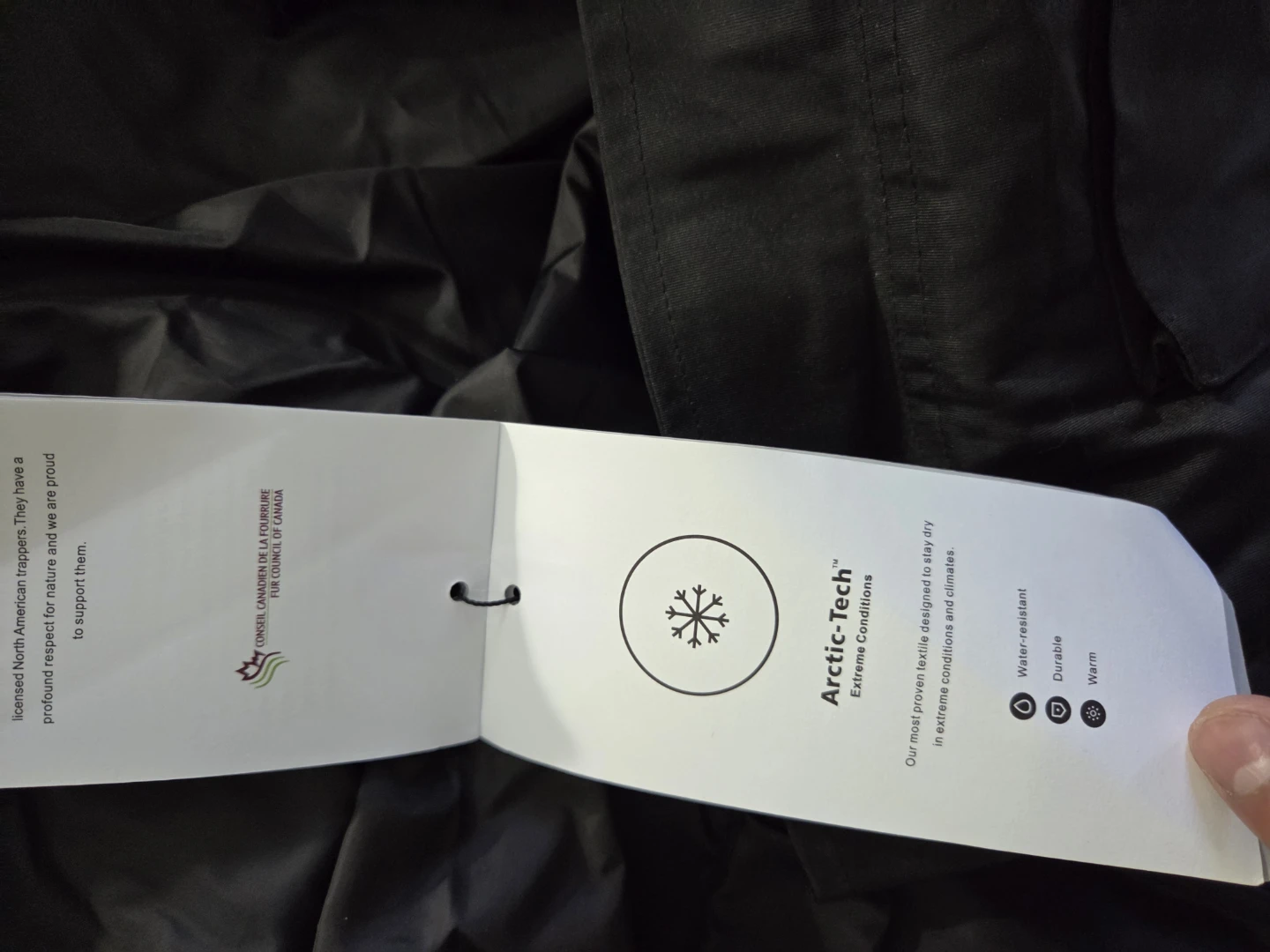 Canada Goose Parka - Size M/M - photo 4