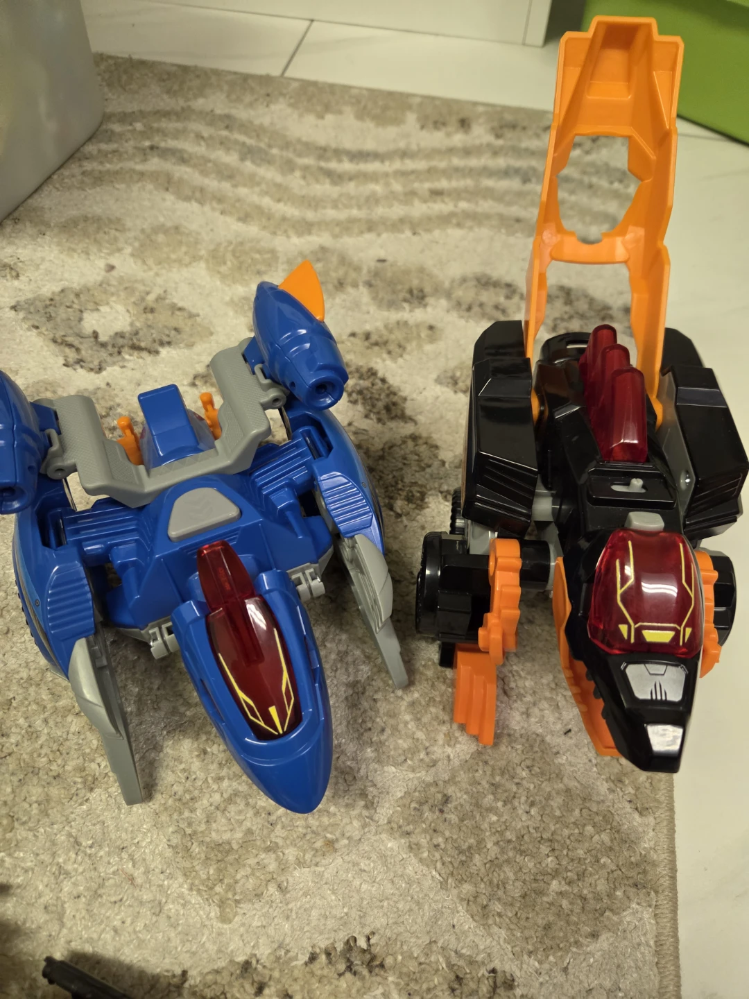 2-in-1 Transforming Toy Combo - photo 2