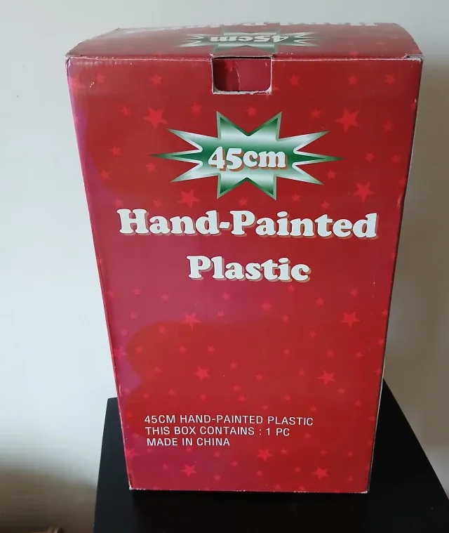 Hand-Painted Plastic Nutcracker - 45cm image indicator(3)