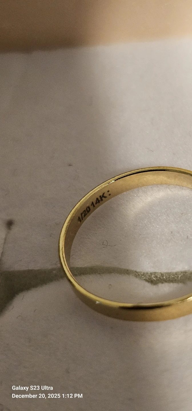 Thin 14K Gold Ring - Classic Band - photo 2