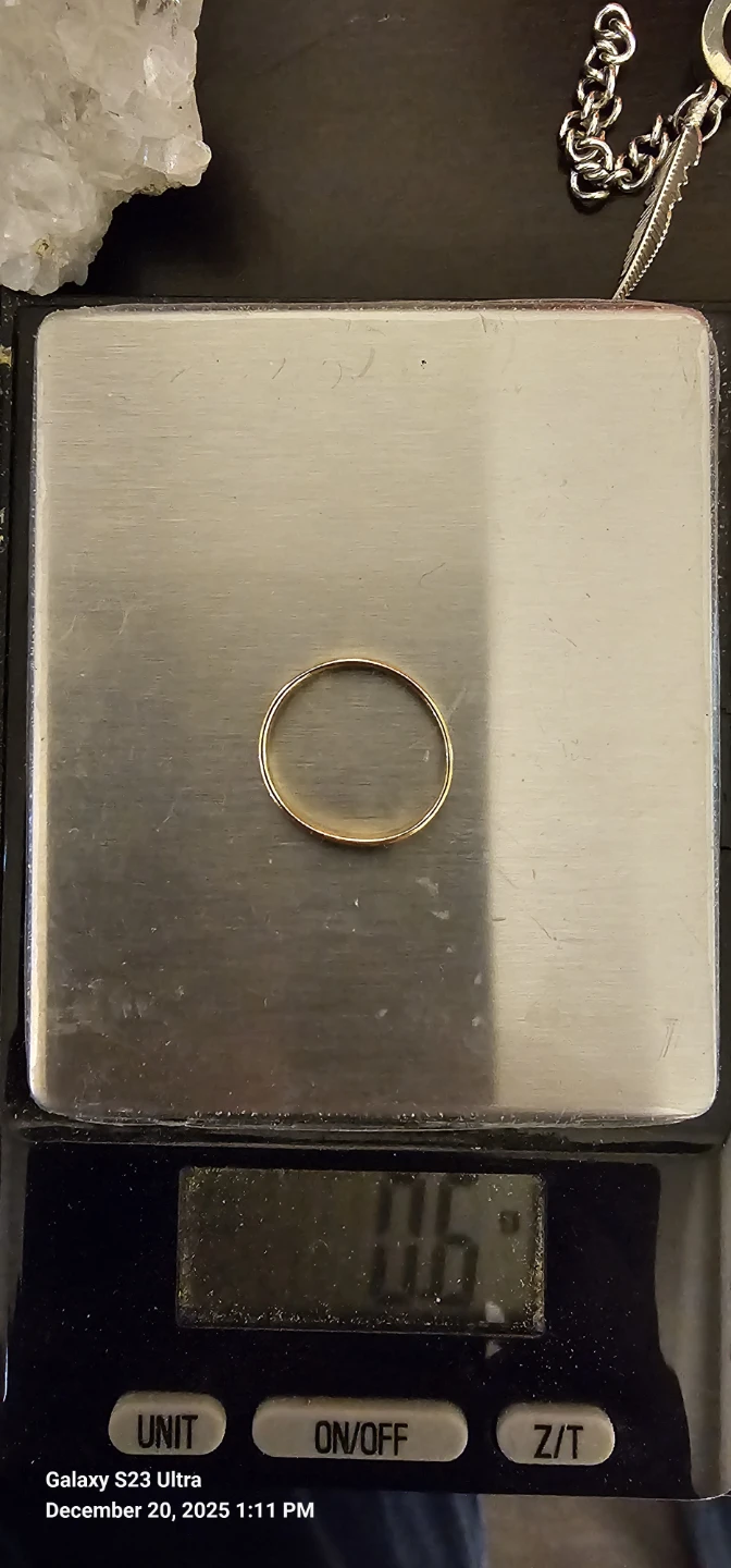 Thin 14K Gold Ring - Classic Band - photo 3