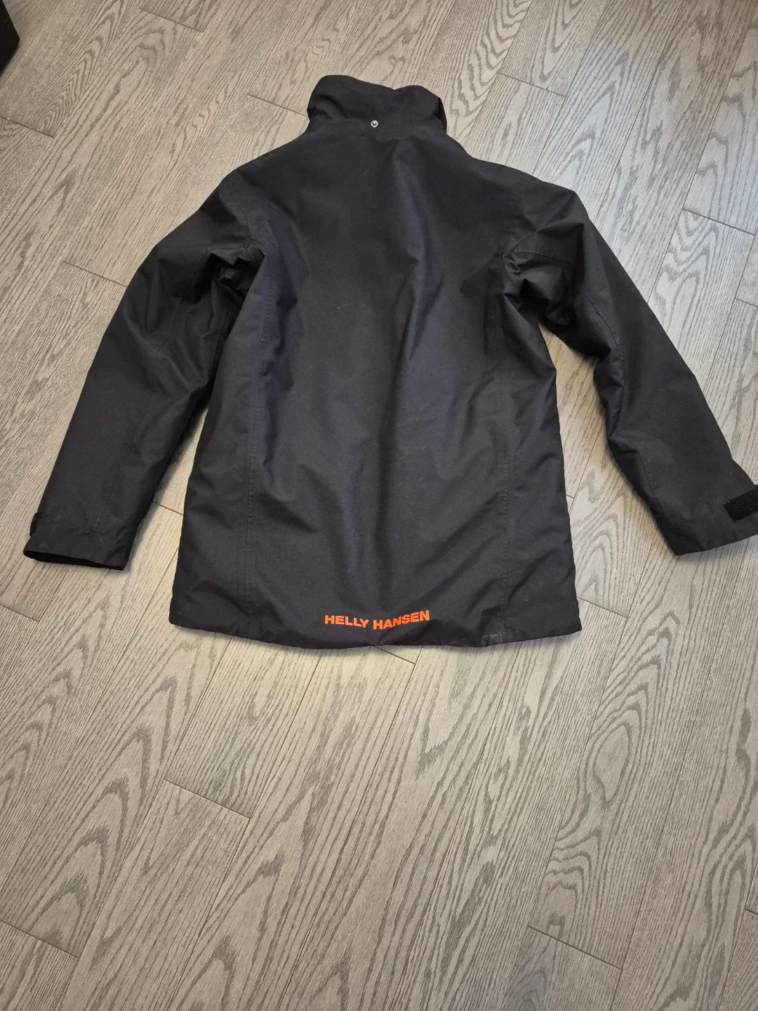 Helly Hansen Black Rain Jacket Size 38/14 image indicator(2)