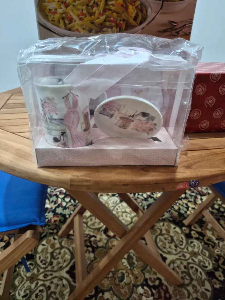 New Mug and Soap Dish Set