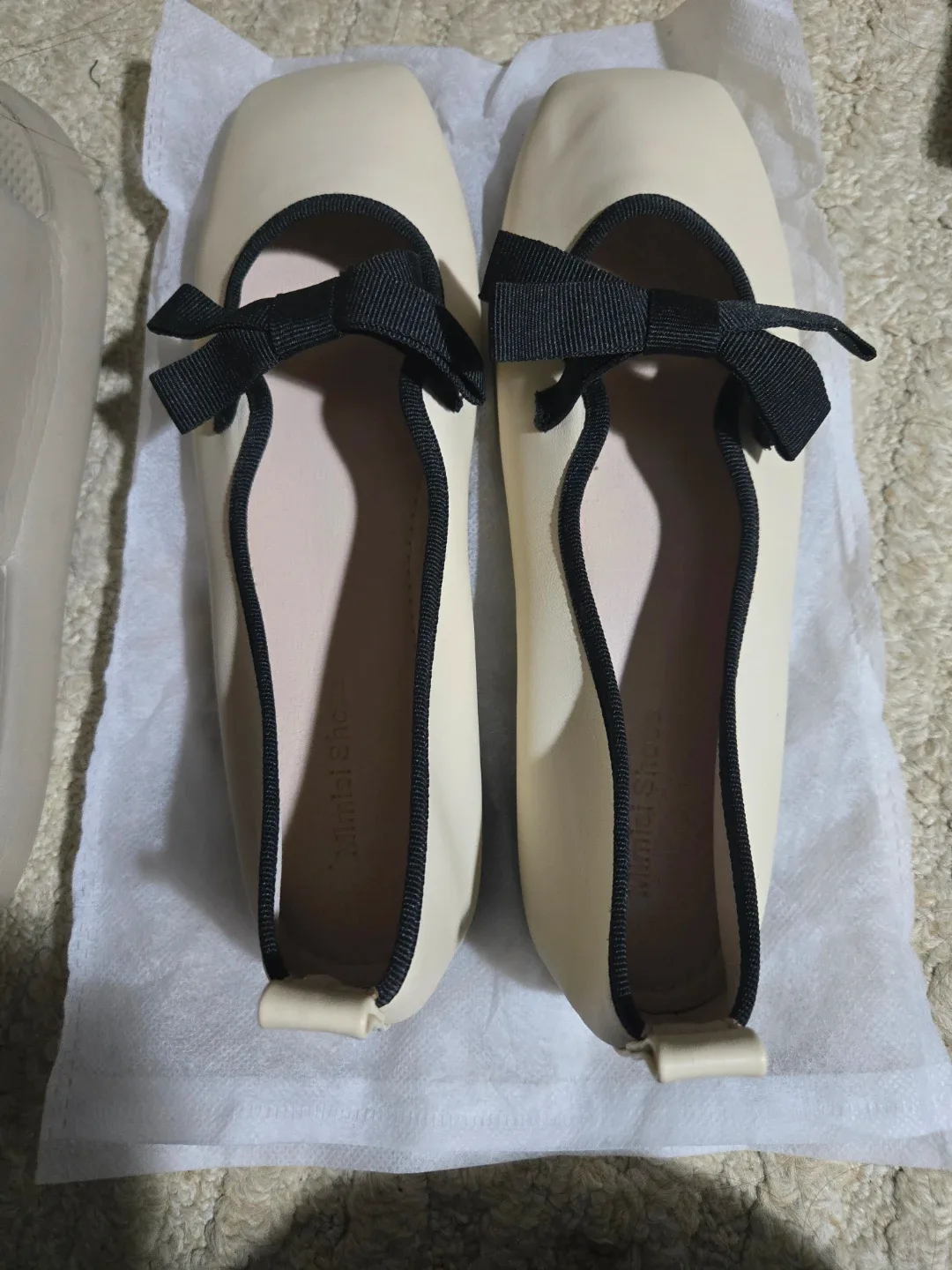Nimisi Shoes Cream Ballet Flats