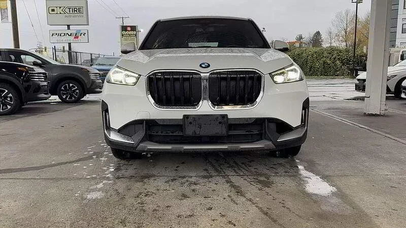 BMW X1 SPORTS ACVITIVTY VEHICLE image indicator(2)