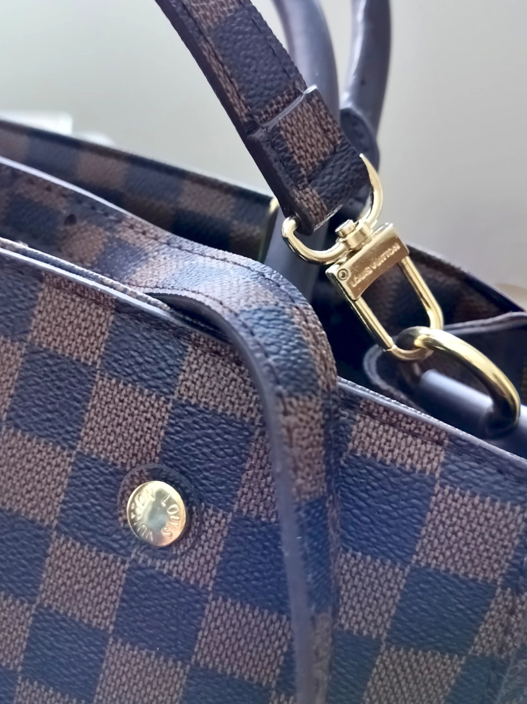 Louis Vuitton Damier Ebene Tote Bag - photo 4