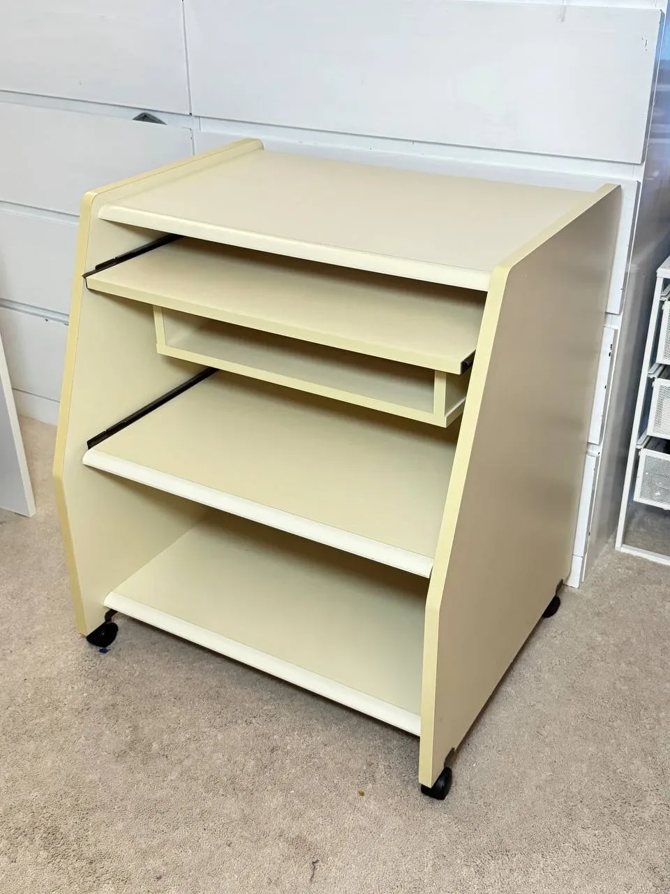 Rolling Beige Utility Cart image indicator(2)