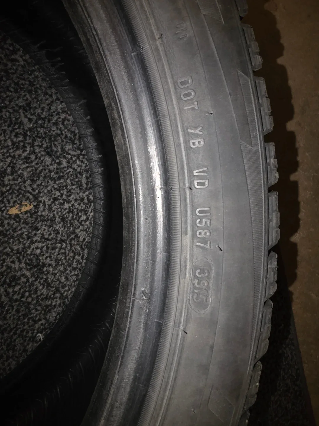 Set of 4 Winter Tires - 245/40 R18 #cleanout image indicator(5)