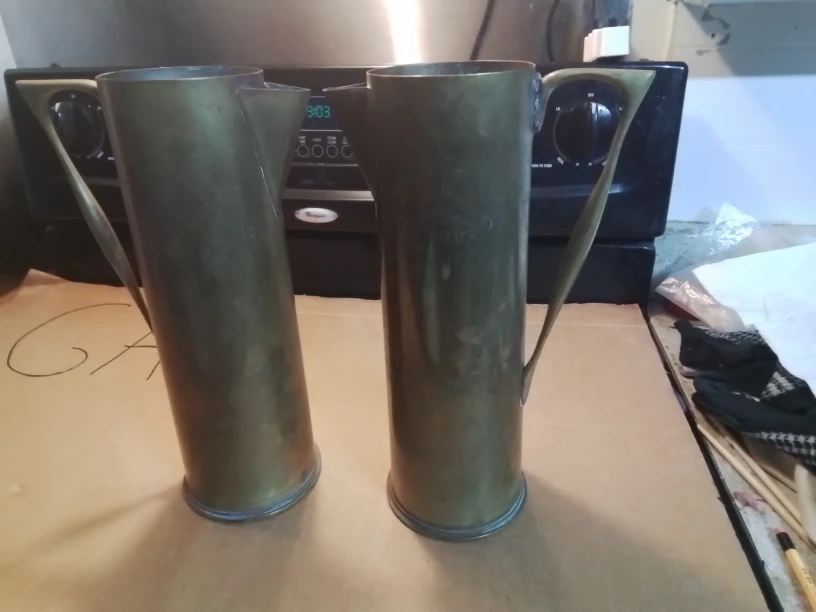 Antique WW I Trench Art Artillery Shell Brass Picthers 1916 - photo 2