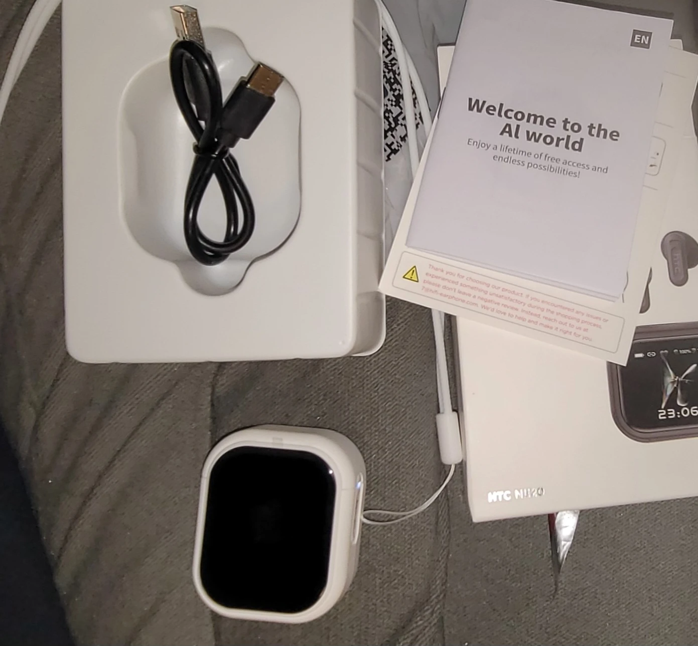 New Wireless Earphones with Language Translation - photo 4
