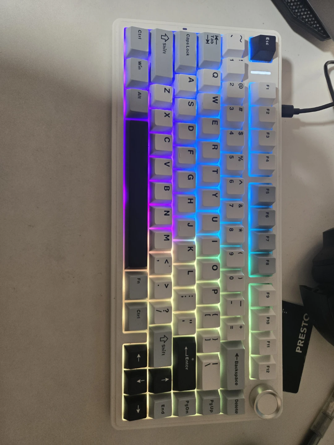 AULA Mechanical Keyboard - White