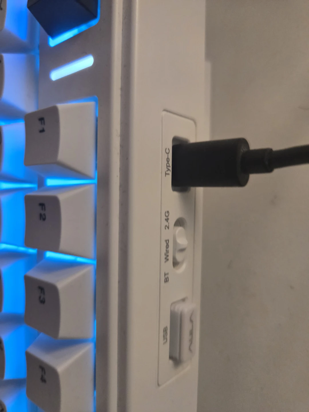 AULA Mechanical Keyboard - White - photo 2