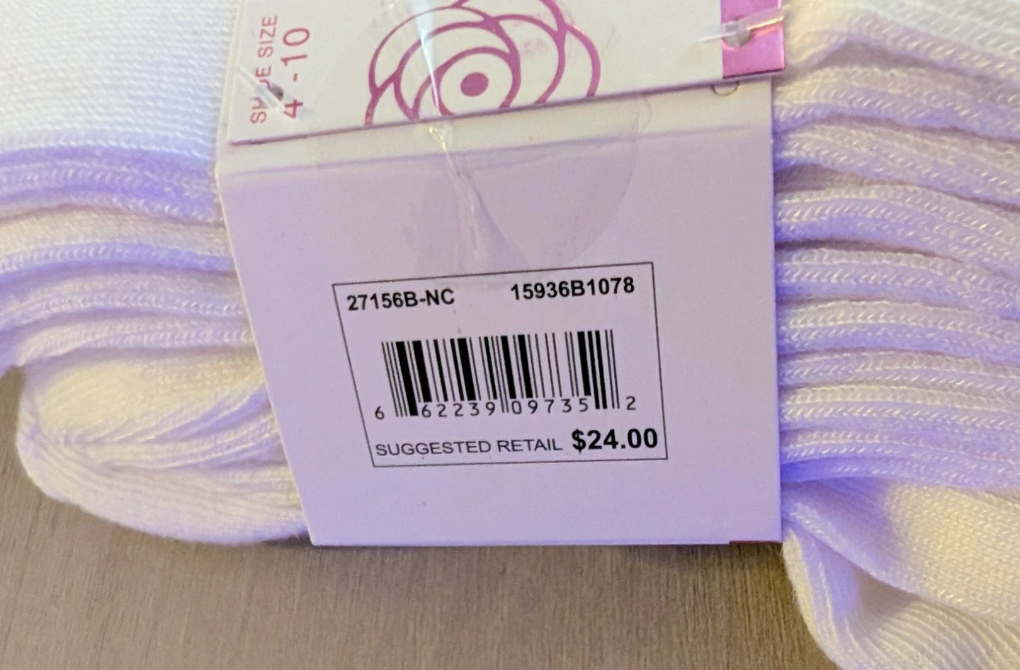 Brand New with Tags Taryn Rose Quarter Crew Socks (10 Pairs) - photo 3