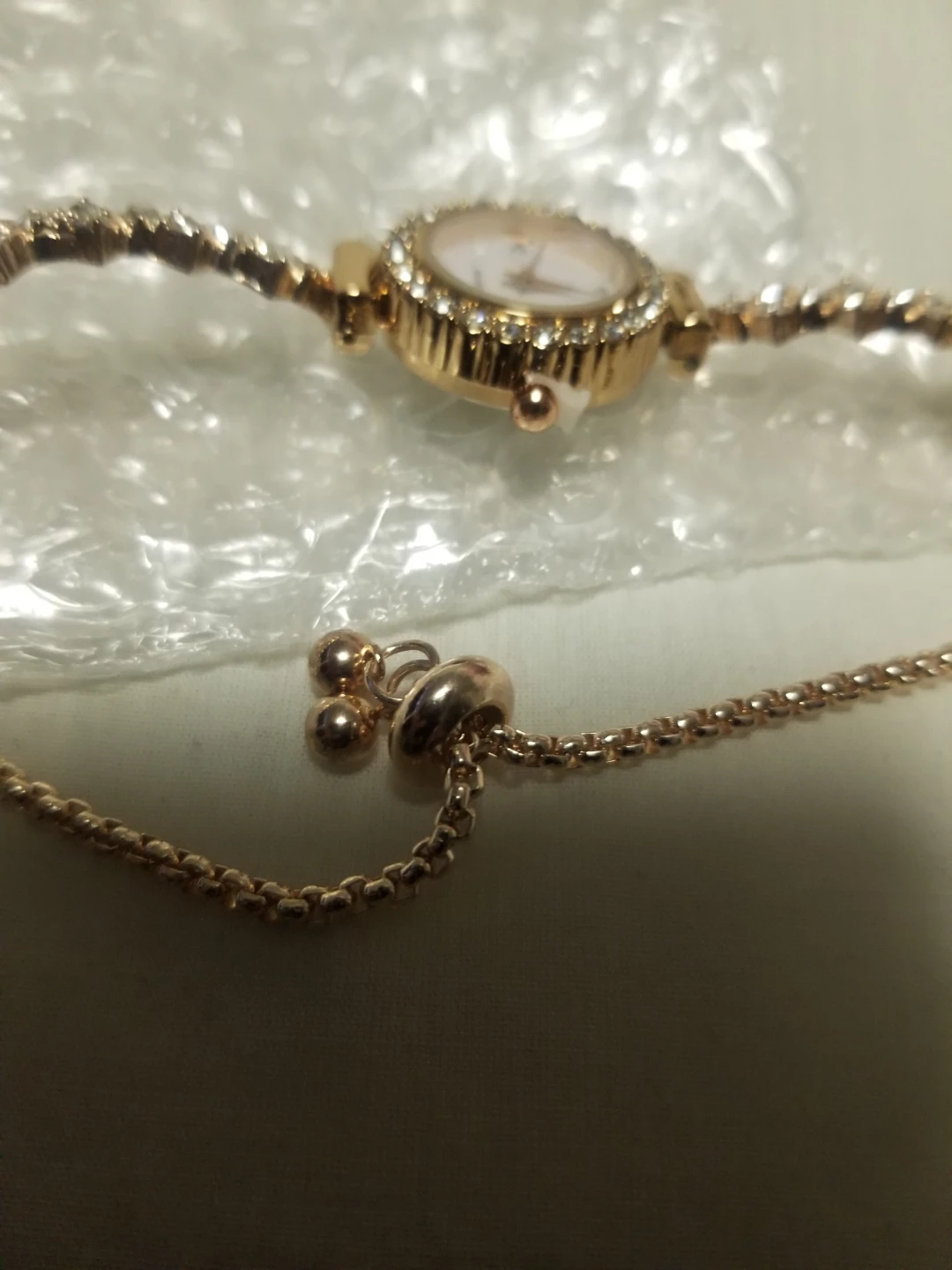 🌱Ladies' Gold-Tone Watch and Bracelet Set - photo 2
