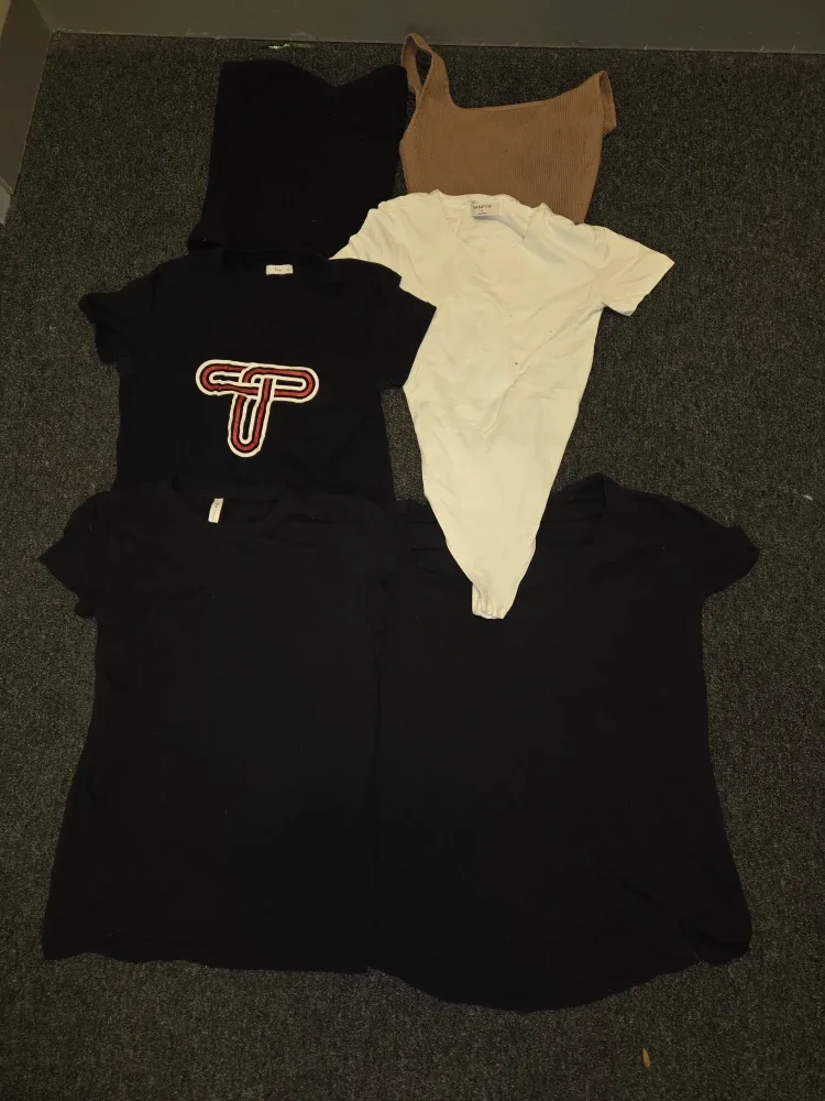 TNA & Babaton T-Shirts - Size S & L