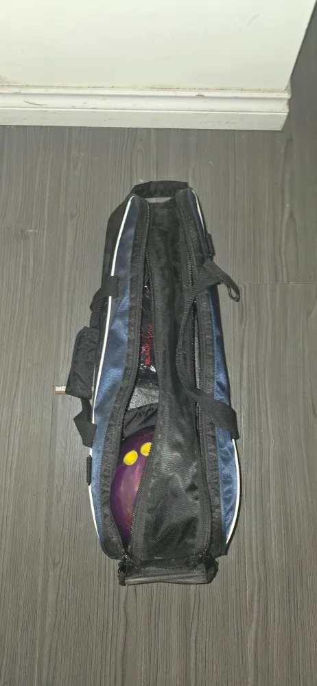 Bowling with Bowling bag image indicator(5)