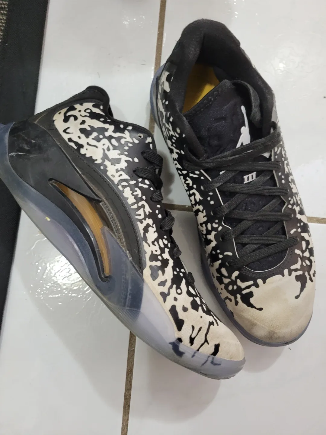 Jordan Zion 3 Gen Zion - size 7y