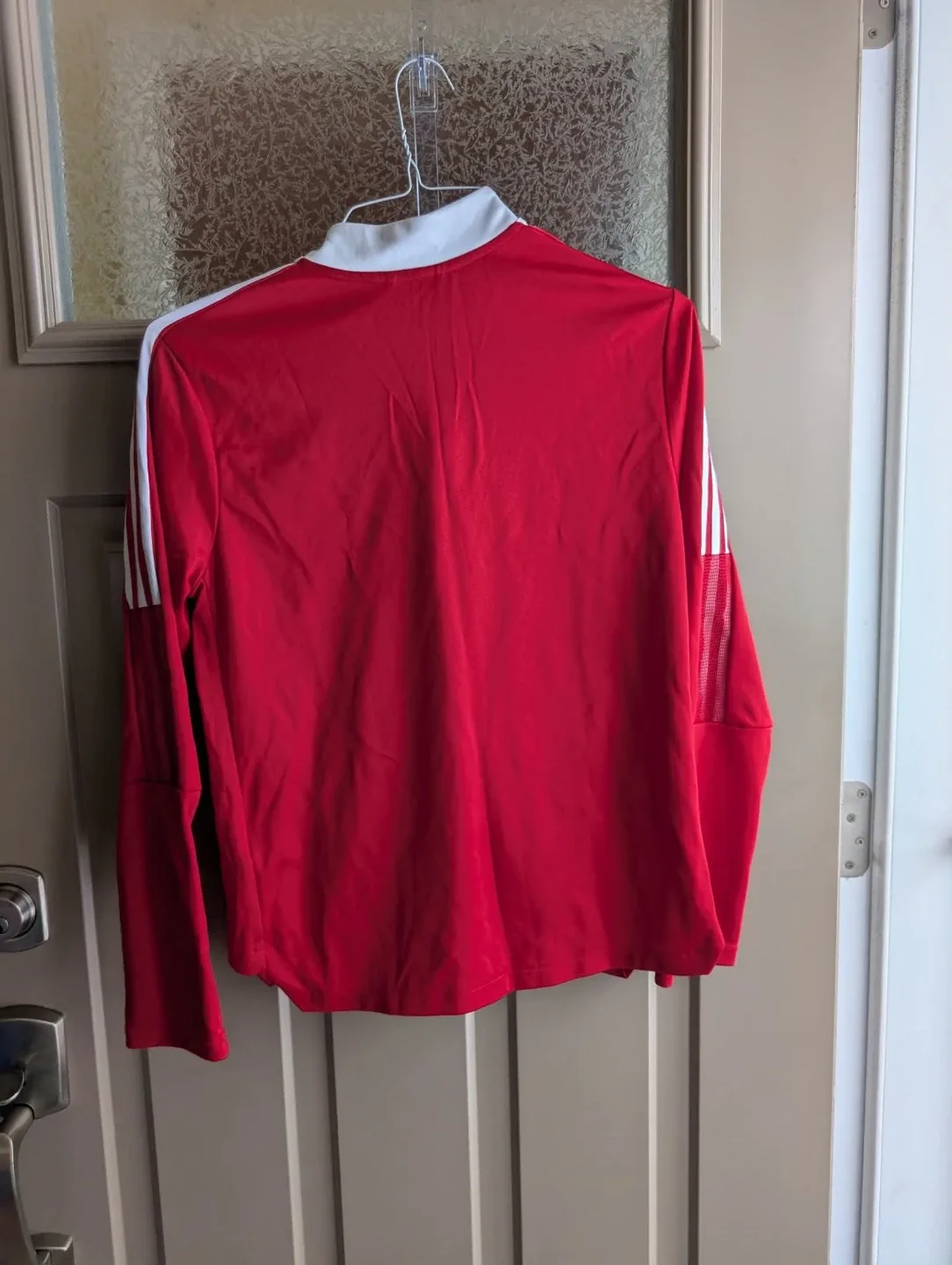 Boys sz 13/14(LG) Adidas sweater image indicator(2)