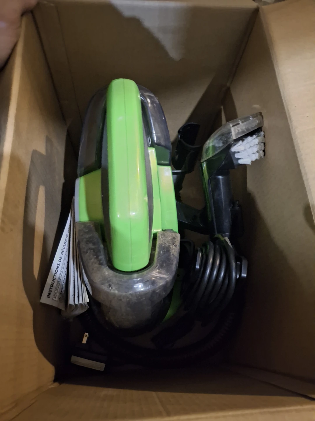 Bissell Little Green Proheat Pet Carpet Cleaner - photo 5