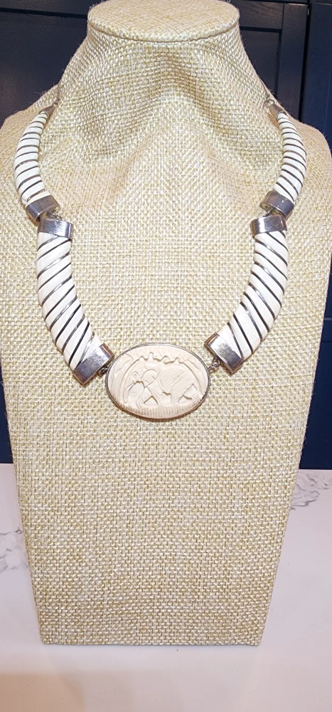 Vintage Hand-Carved Bone, Elephant Necklace – Statement Piece - photo 2