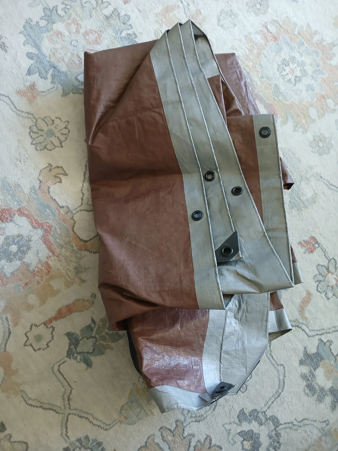 Tent kit for you and small pet - photo 2