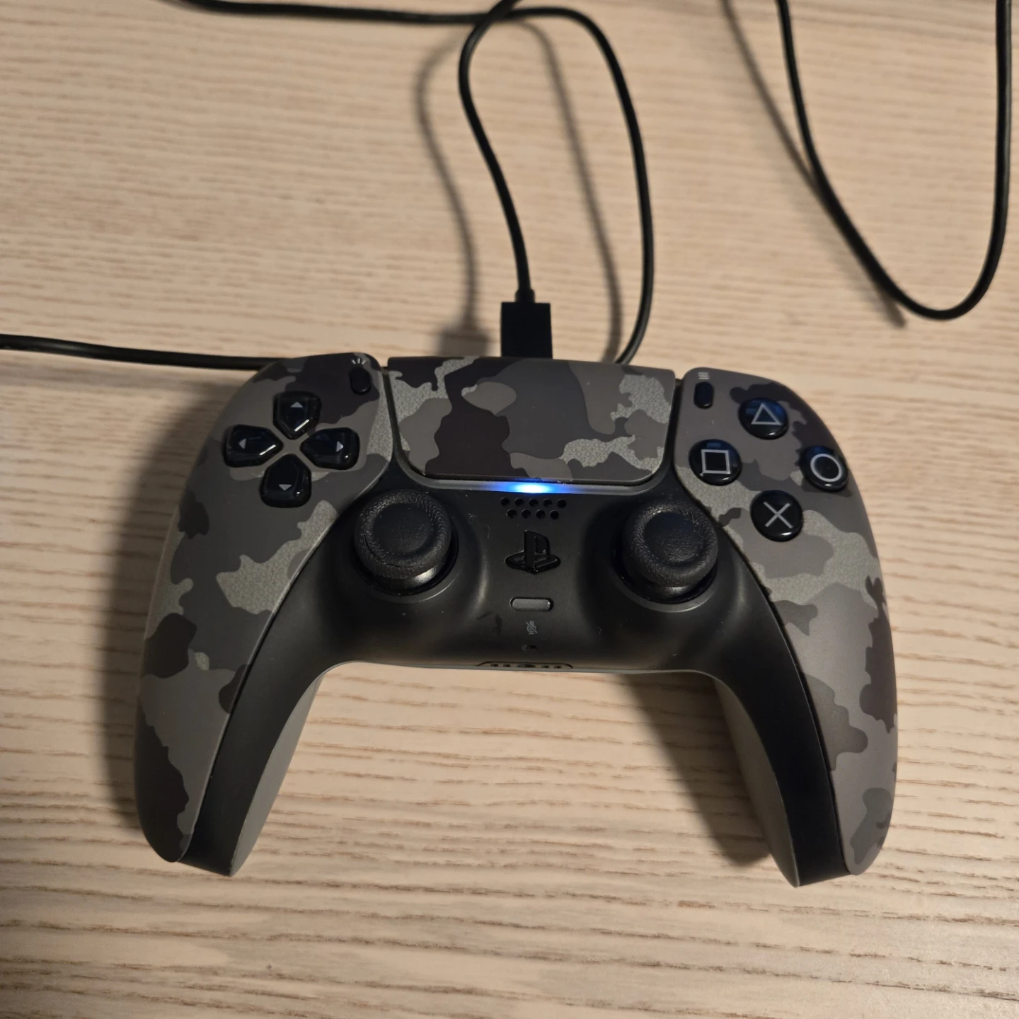 PS5 slim. CLEAN. Control, power cable, hdmi, charge.  Digital. - photo 3