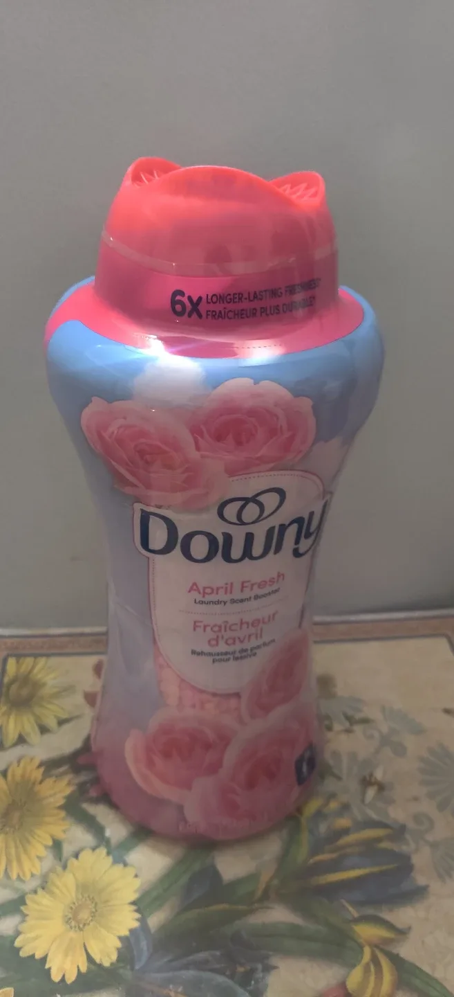 Downy April Fresh Laundry Scent Booster - 680g