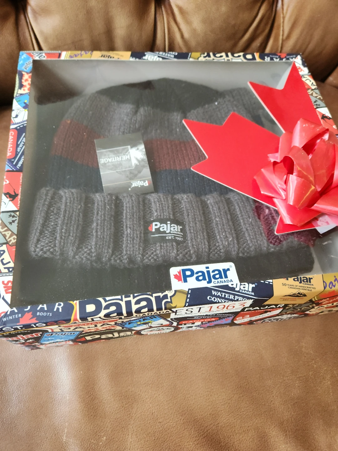 New PAJAR Canada Hat and Scarf Set - photo 2
